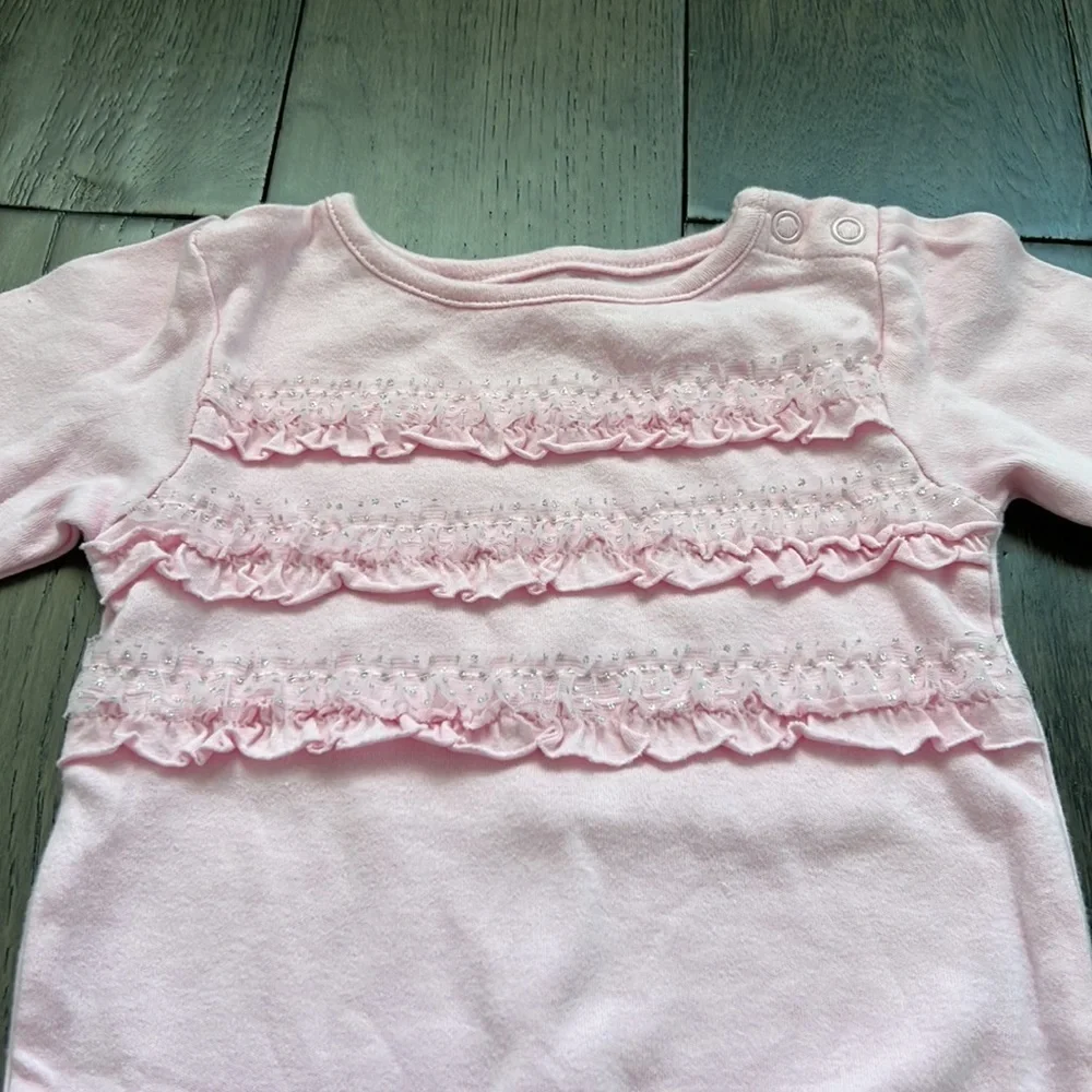 Infant long sleeve ruffle top onesie, with tutu leggings